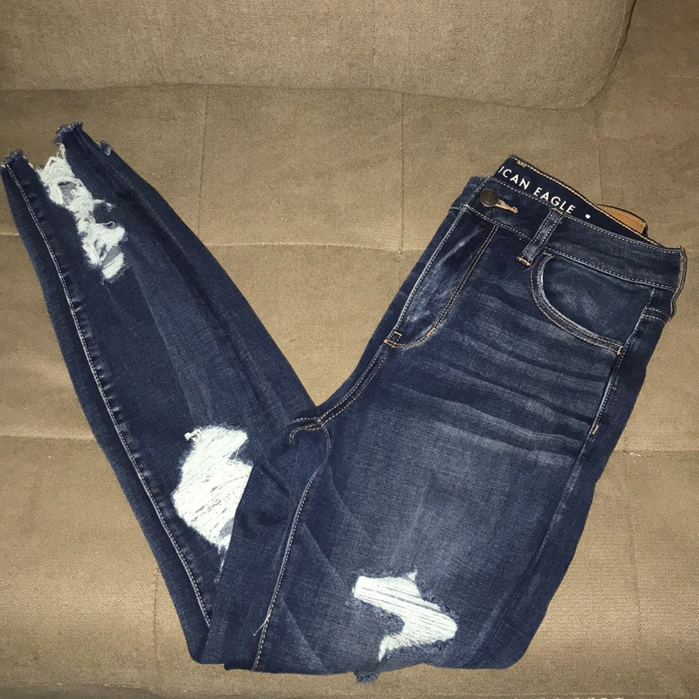 Super stretch distressed jeans